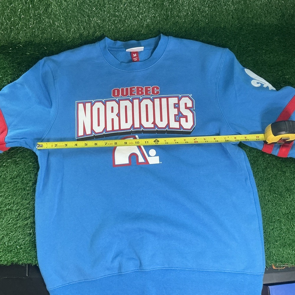 Mitchell & Ness -Vintage Throw Back Quebec Nordiques Sweatshirt-Size Mens Medium